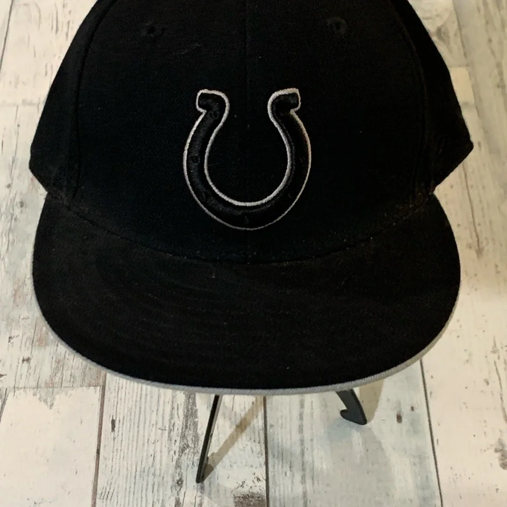 Indianapolis Colts Stitched Black and Tan Cap